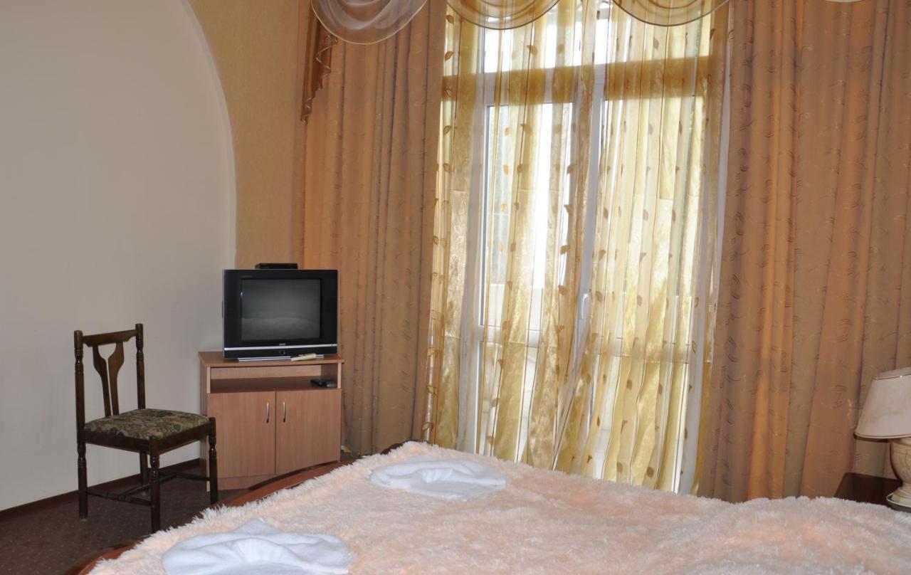 Гагрипш Курортный Комплекс Gagra Exterior foto