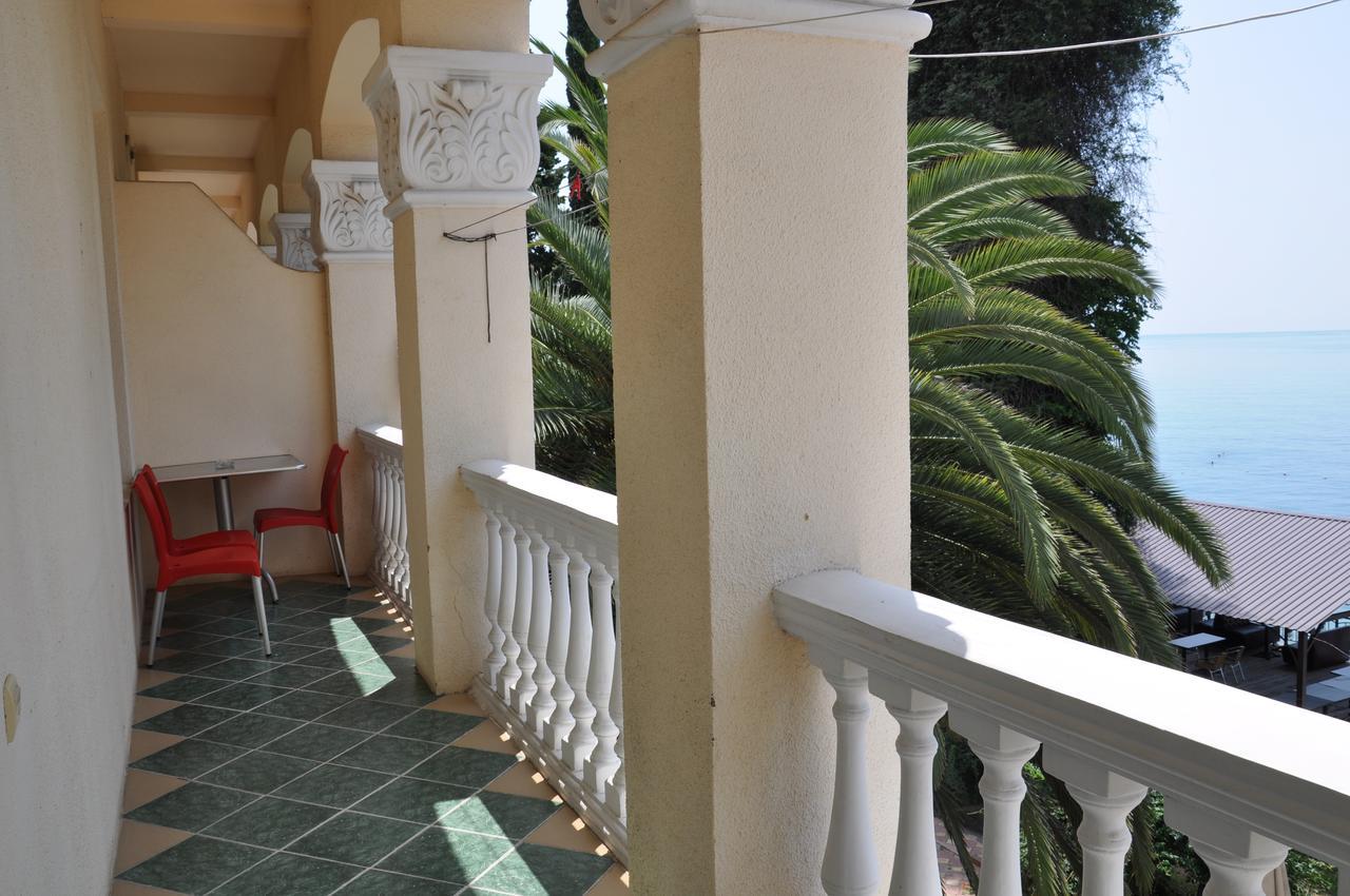 Гагрипш Курортный Комплекс Gagra Exterior foto