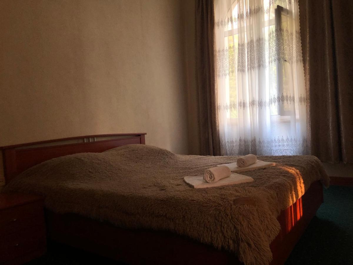 Гагрипш Курортный Комплекс Gagra Exterior foto
